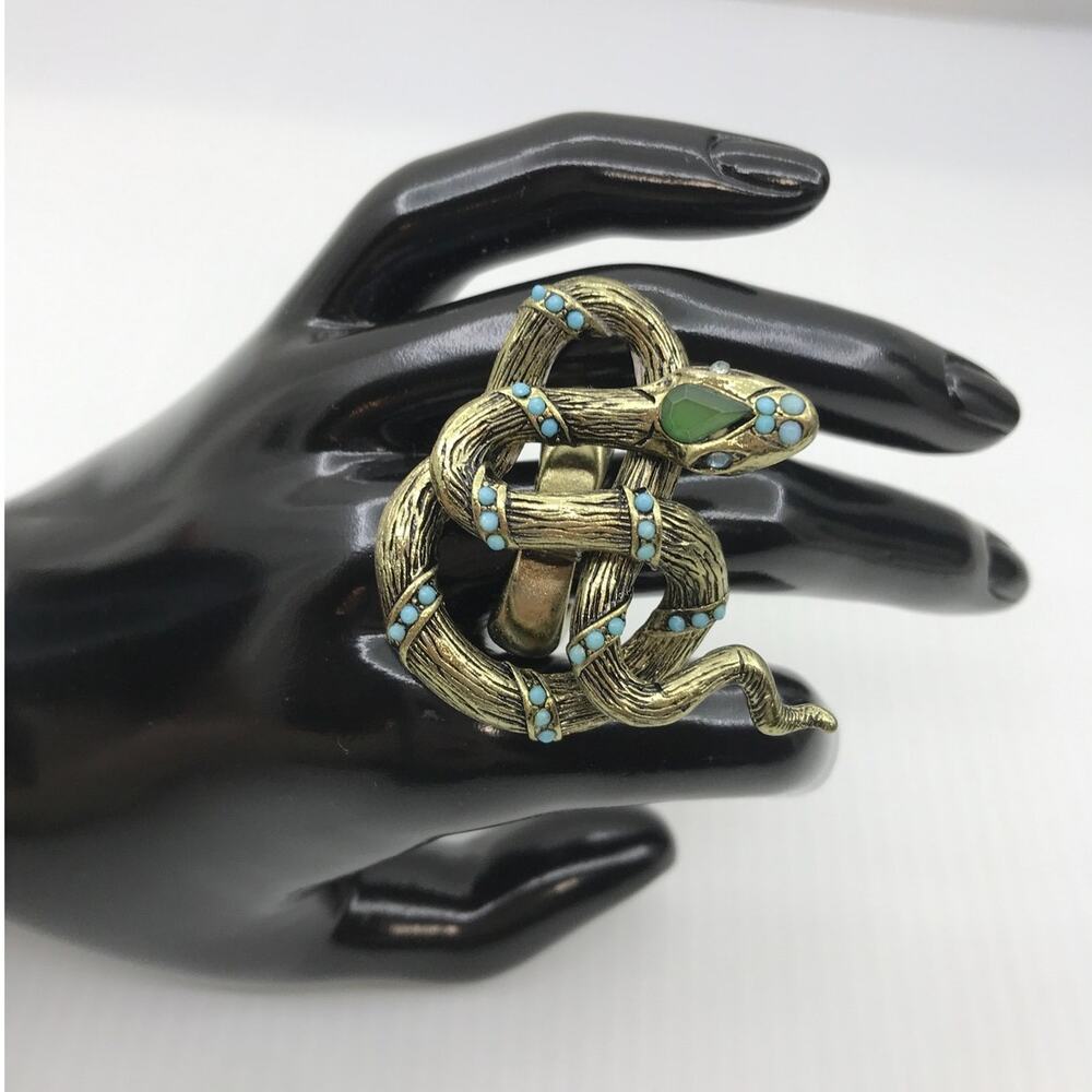 Vintage Whimsigoth Gold-Tone Coiled Serpent Snake Stretchy Statement Ring 7.5